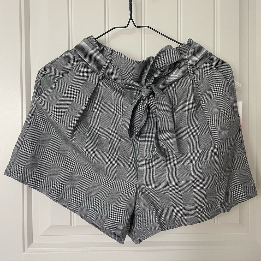 Forever 21 Shorts Woven Tie-Waist High Waisted Plaid - Small